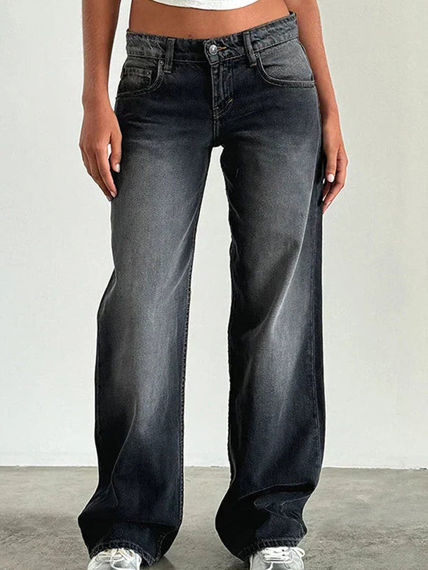 Woman wearing Daphne vintage baggy wide leg jeans