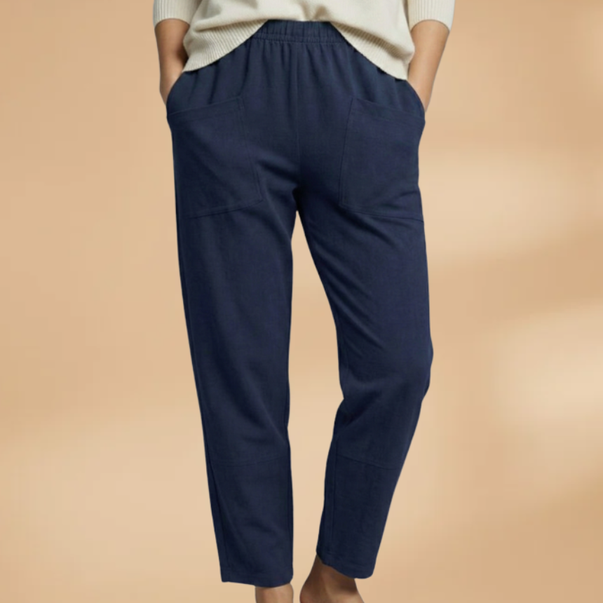 Woman wearing casual elastic waist pants