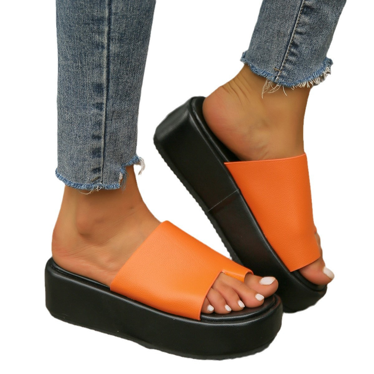 Women's cutout platform slide sandals