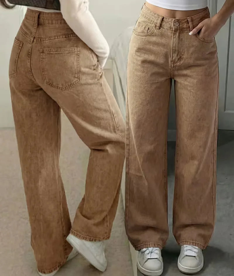 Woman wearing Liana relaxed mid rise straight leg jeans