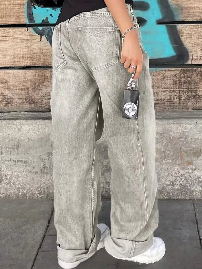 Woman wearing Liana relaxed mid rise straight leg jeans