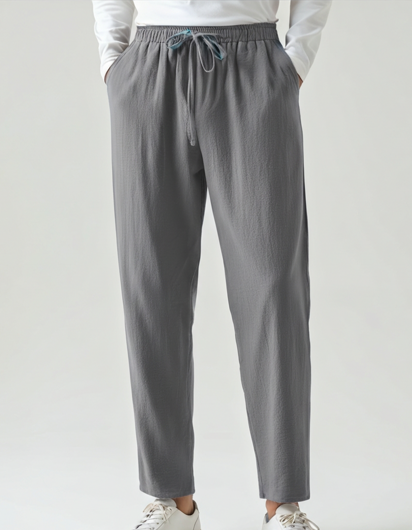 Woman wearing high waist linen pants