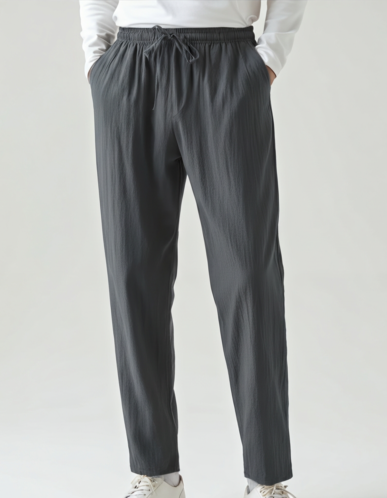 Woman wearing high waist linen pants