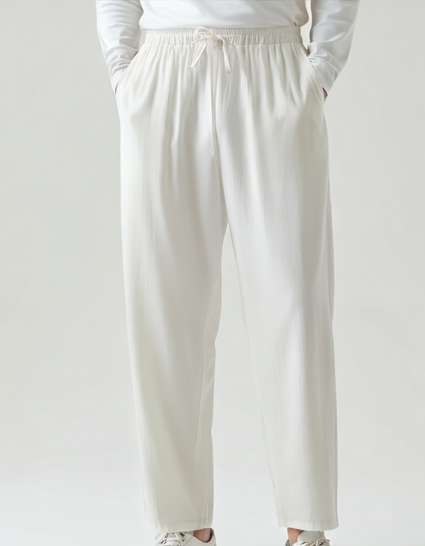 Woman wearing high waist linen pants
