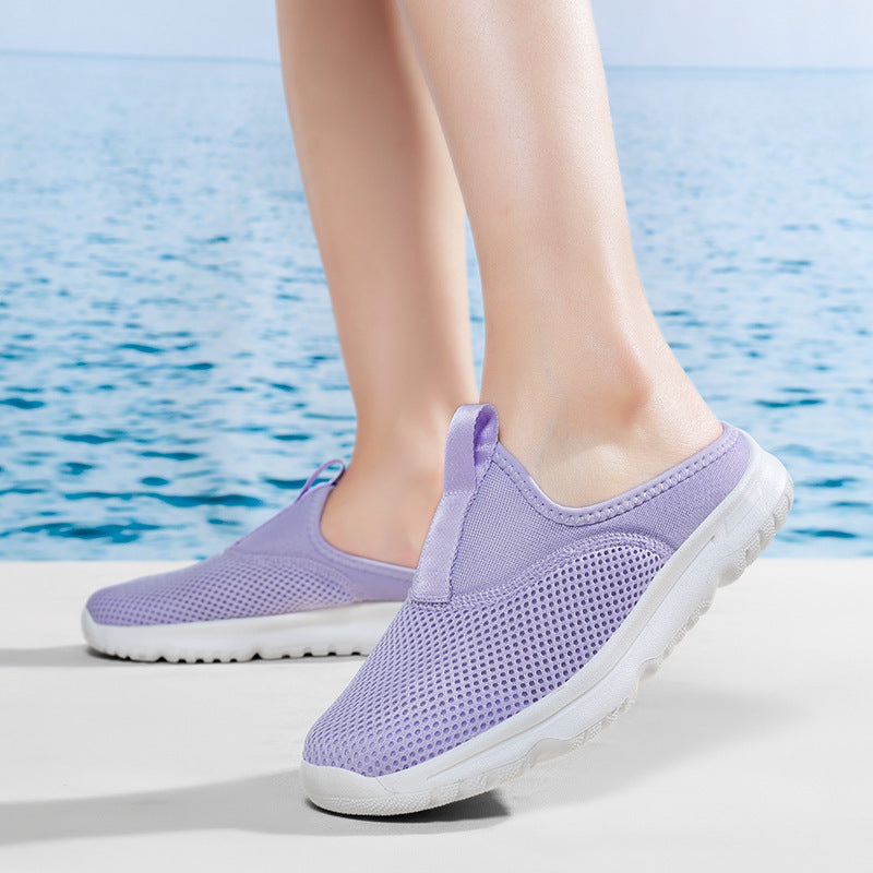 Honeycomb mesh pool slides