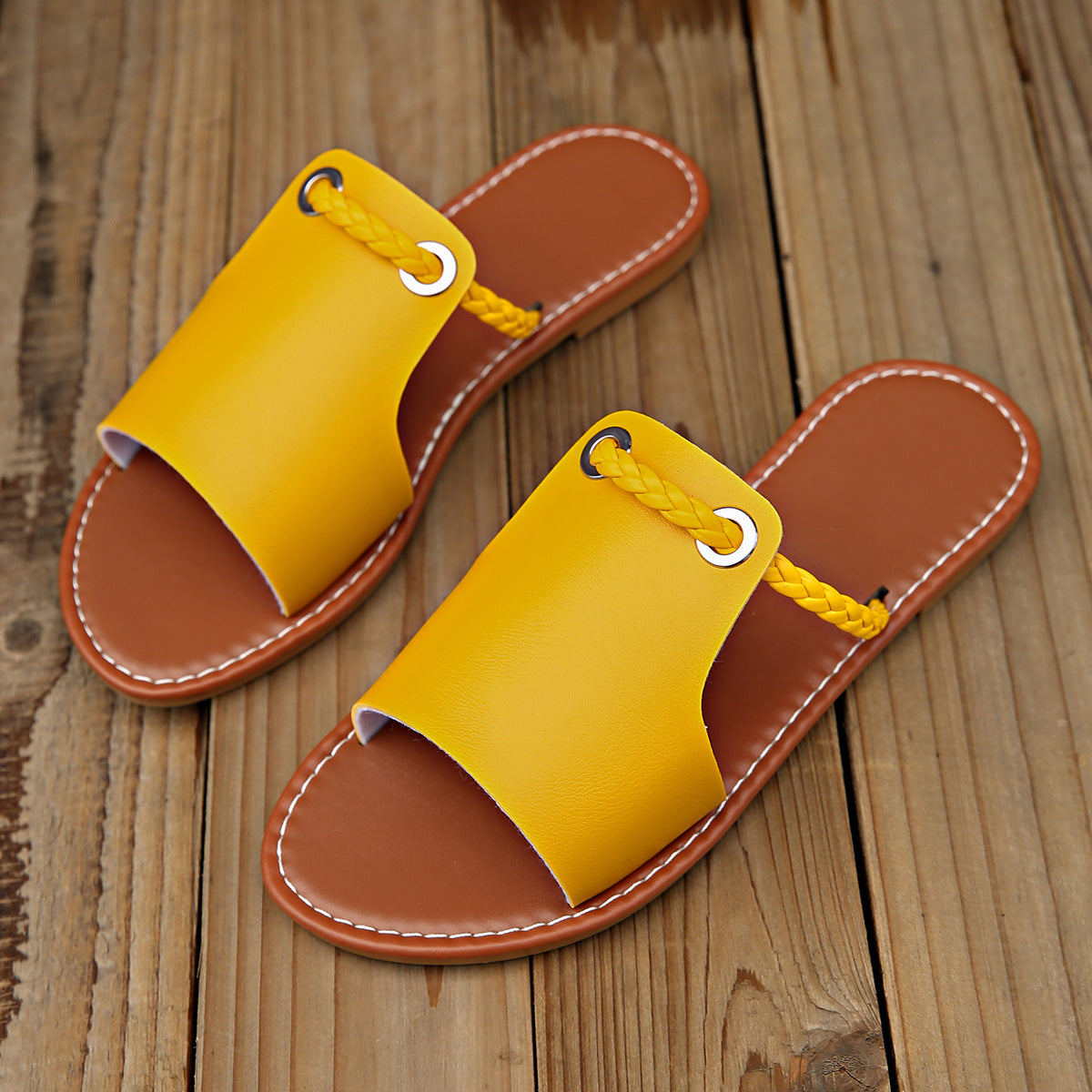 Women's braided toe flat slide sandals