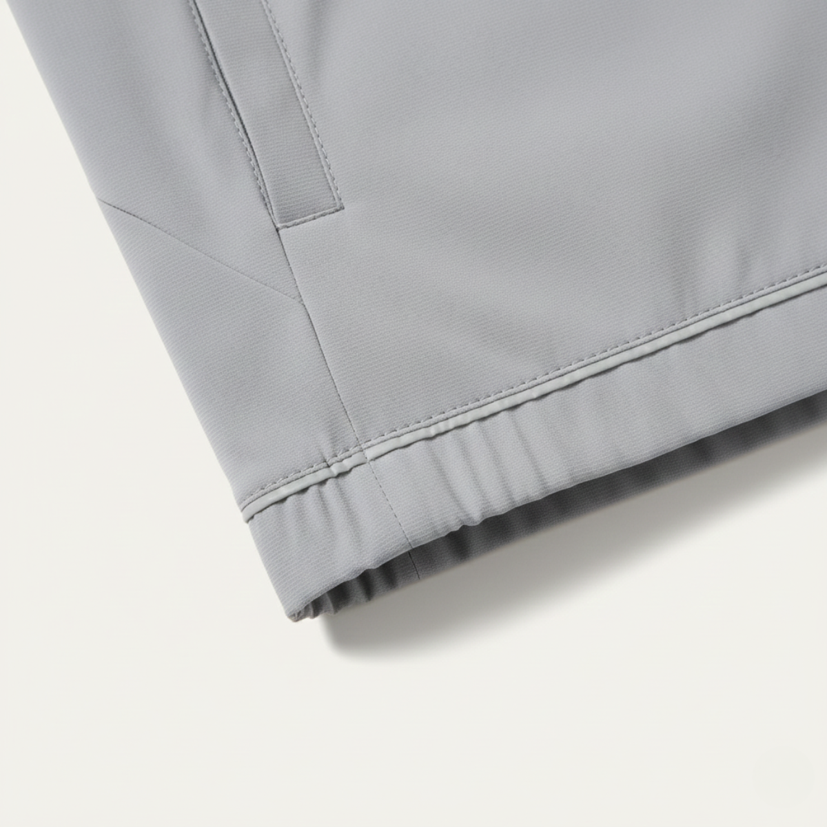 Lightweight Zip Vest for men, detail view.