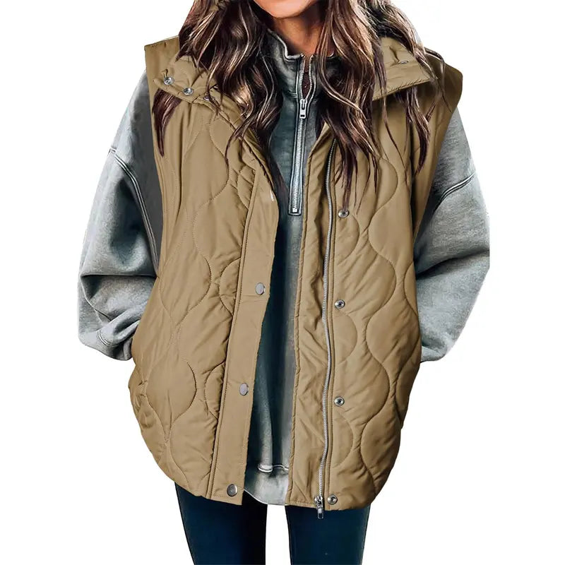 Oversized Puffer Vest for women, detail view.
