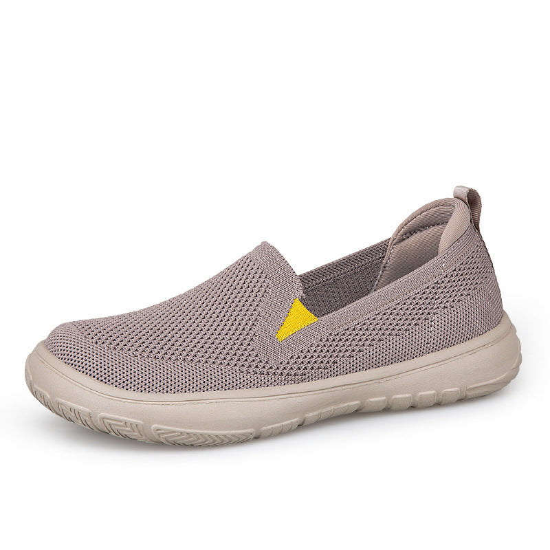 Seamless knit slip-on slides