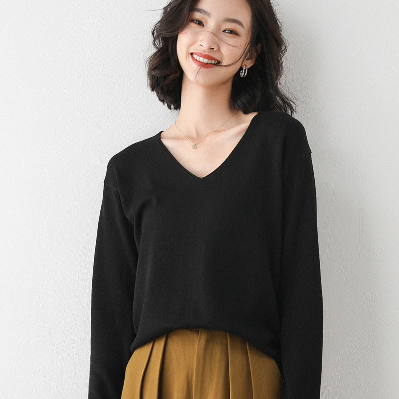 Women's Dropped Shoulder Knit Sweater in Black