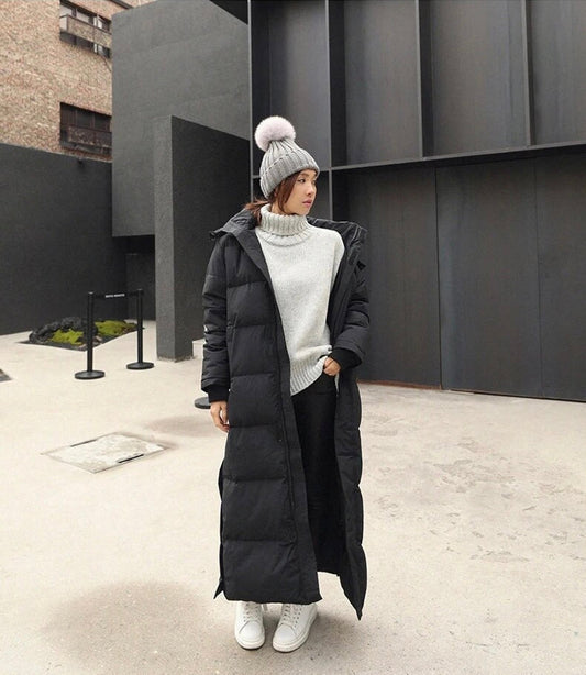 Women's Maxi Hooded Puffer Winter Jacket in Black