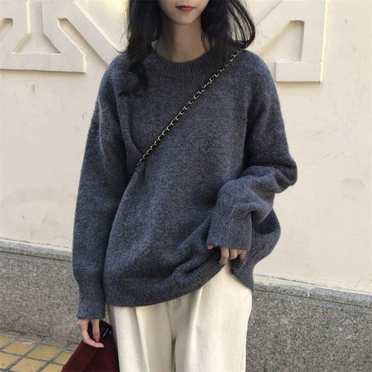 Women's Oversized Crew Neck Sweater in Dark Gray