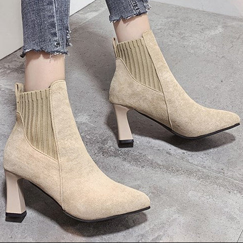 Women's Pointed Toe Chelsea Boots