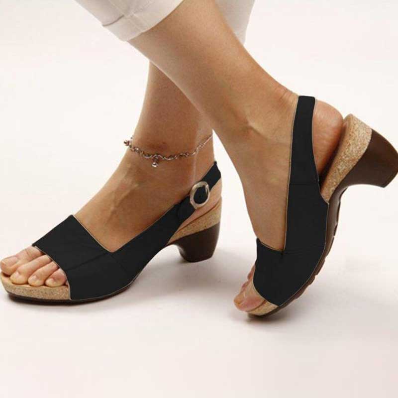 Women's Slingback Sandals in Black