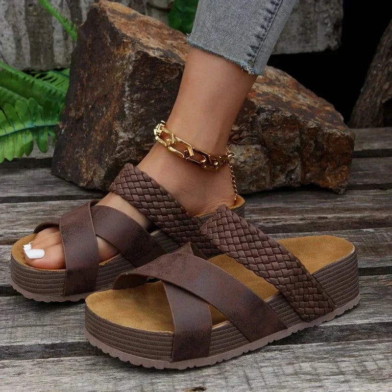 Women's slides