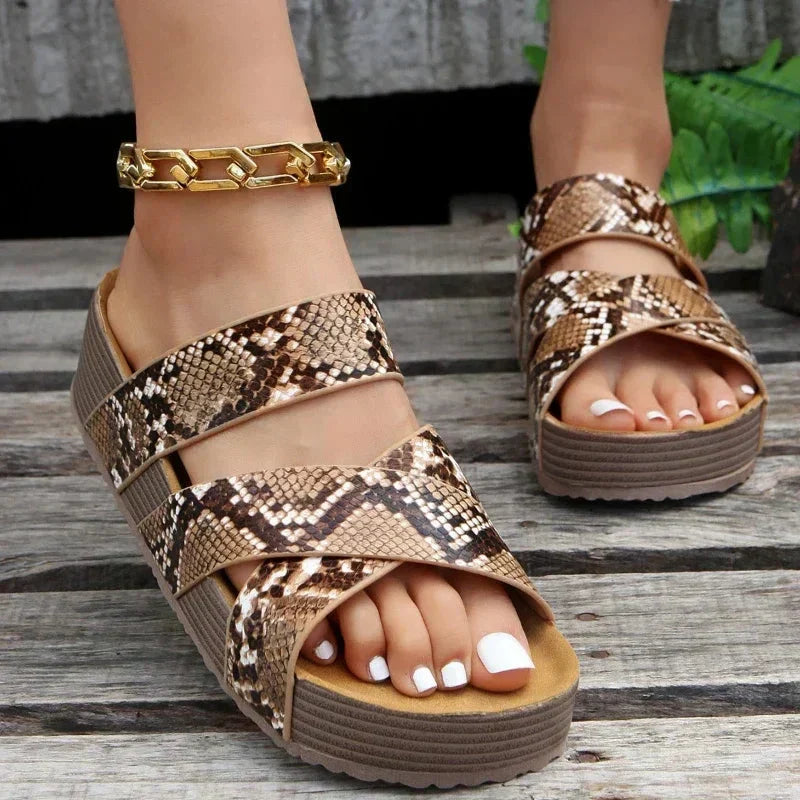 Women's slides