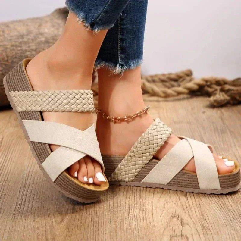 Women's slides